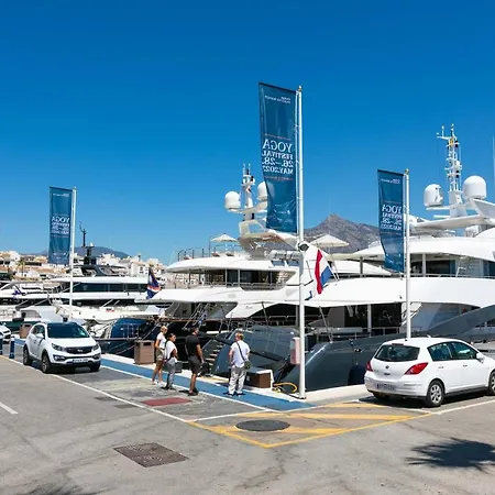 Puerto Banus, Marina Banus, 2br, 2bth, Pool, Parking, Marbella, 1j *