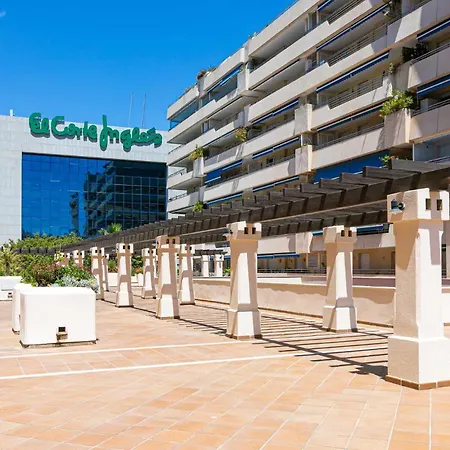 Apartment Puerto Banus, Marina Banus, 2br, 2bth, Pool, Parking, Marbella, 1j Marbella