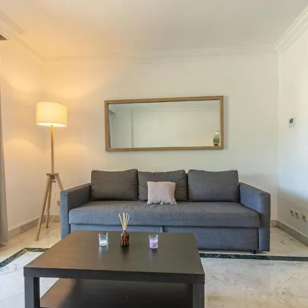 Apartamento Puerto Banus, Marina Banus, 2br, 2bth, Pool, Parking, Marbella, 1j *